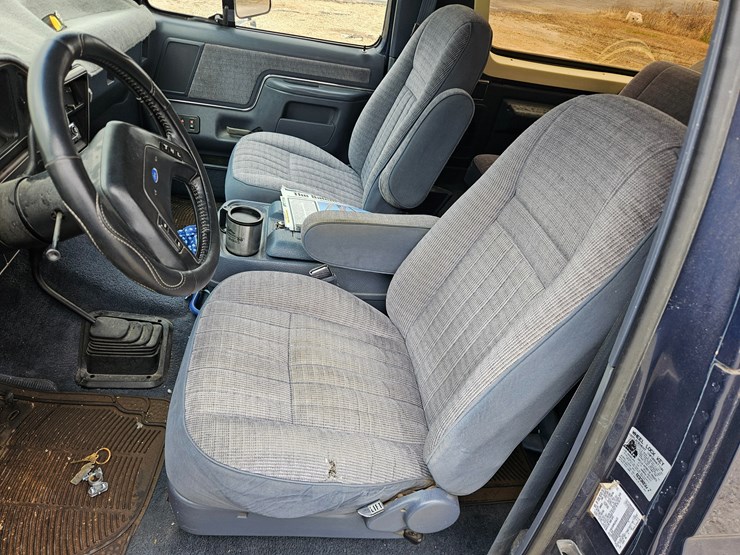 1989-ford-bronco-image-30