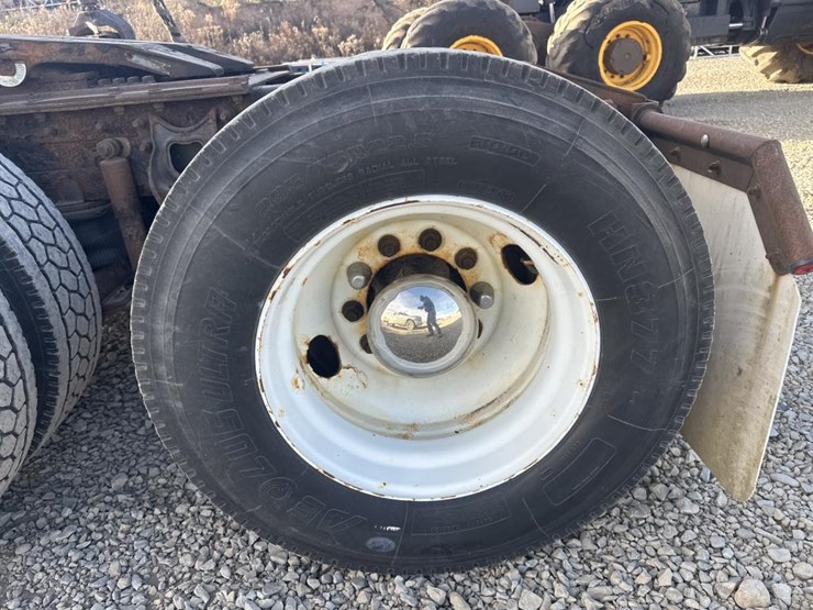 2000-international-9200i-image-55