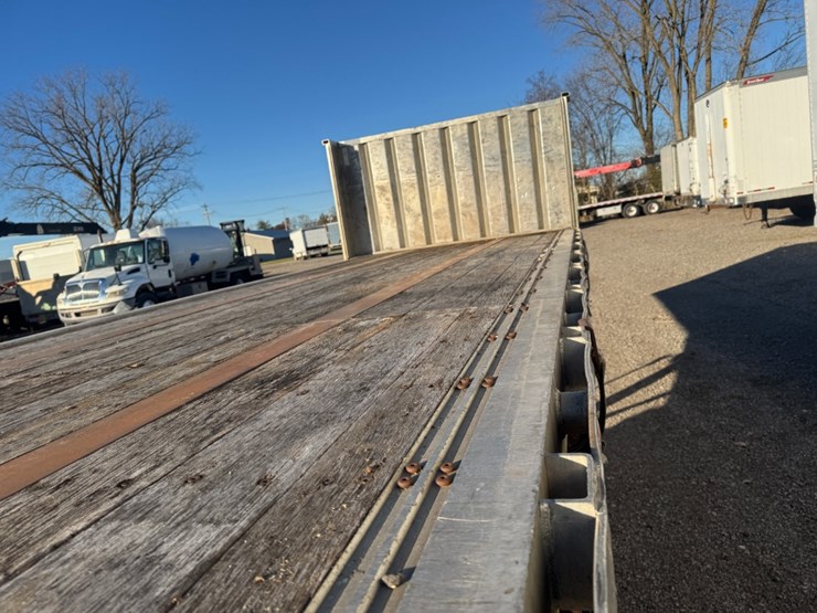 2002-fontaine-flatbed-image-9