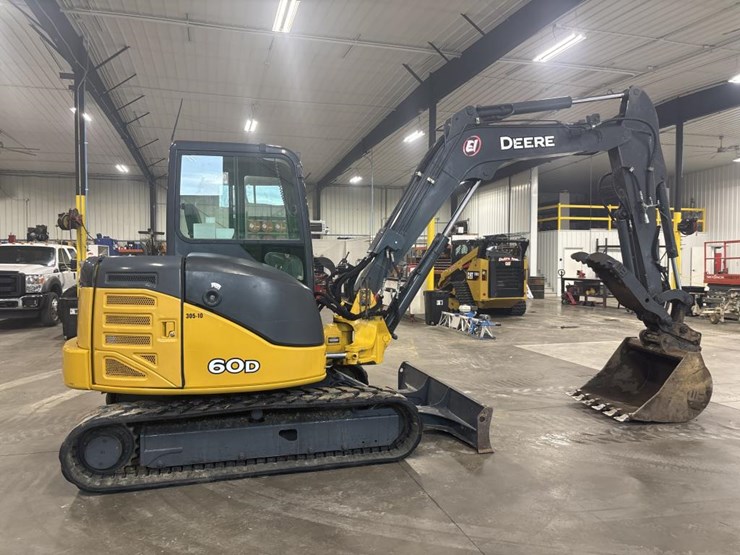 deere-60d-image-5