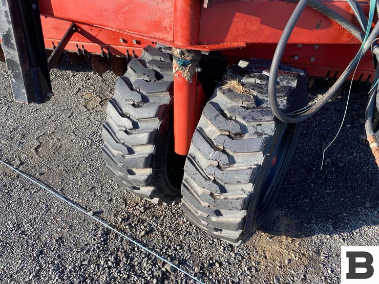 j.i.-case-6300-grain-drill-image-12