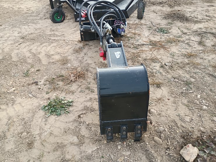 #22205-•-mini-skid-steer-articulating-backhoe-attachment-image-7