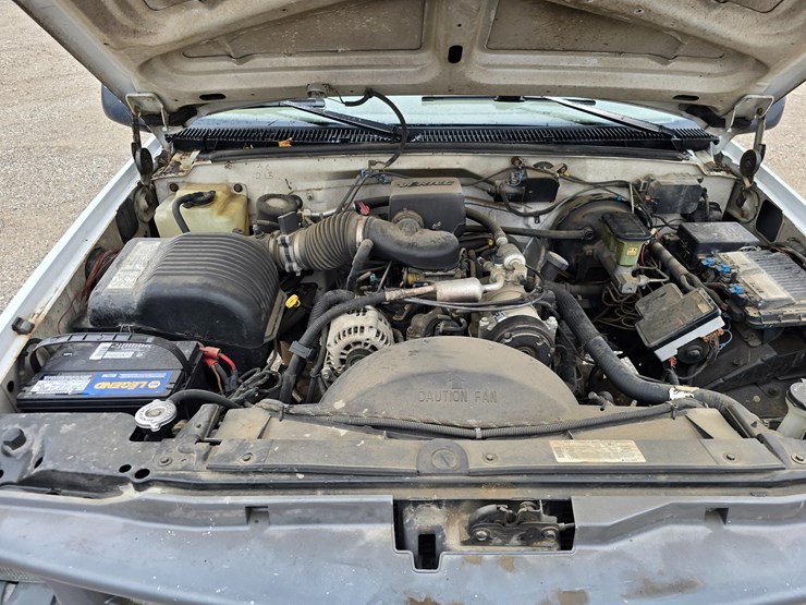 1997-chevrolet-k2500-image-30