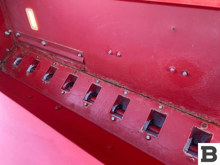 j.i.-case-5300-grain-drill-image-23