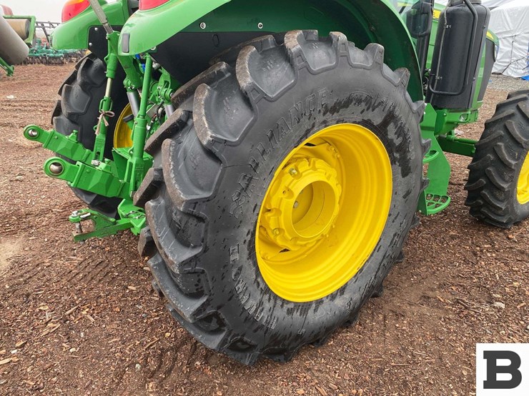 2018-john-deere-5090m-image-35