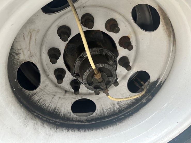 2007-utility-van-image-11