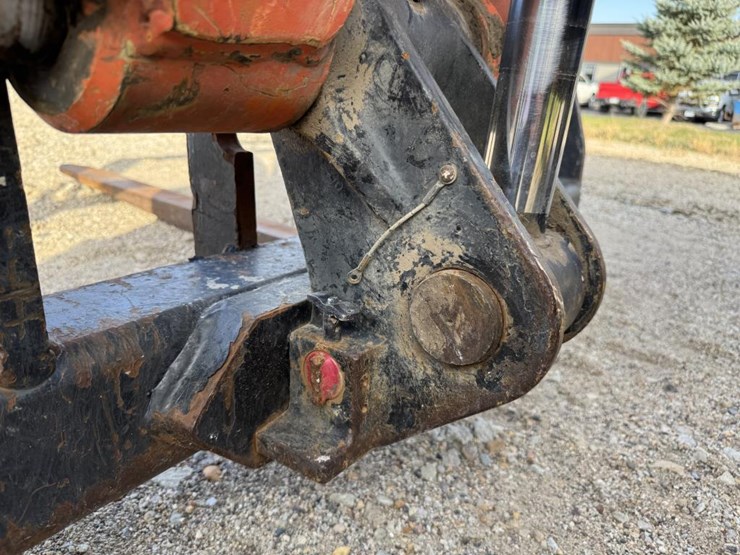 2006-jlg-g6-42a-image-46