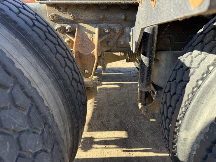 #1955-•-2008-international-eagle-day-cab-truck-tractor-image-64