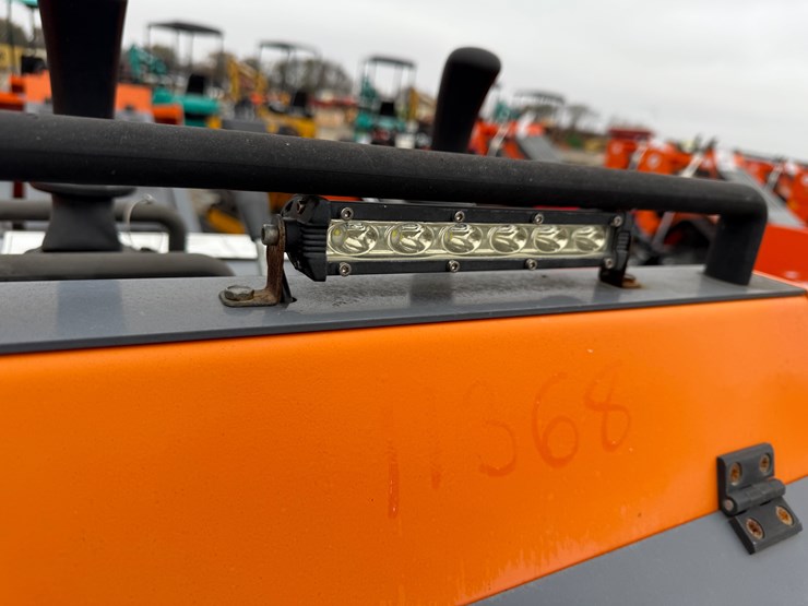 #100-•-2024-erie-industry-scl850-stand-on-skid-steer-loader-scl850562a1396-inv#33620-image-13