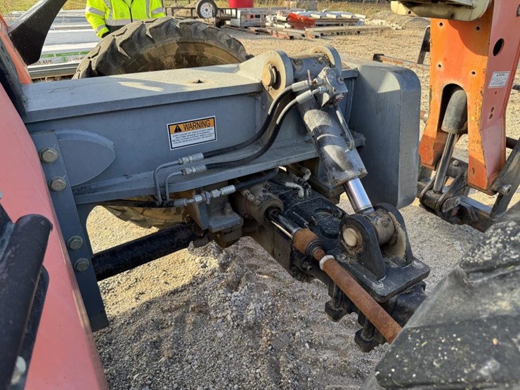 2006-jlg-g6-42a-image-20