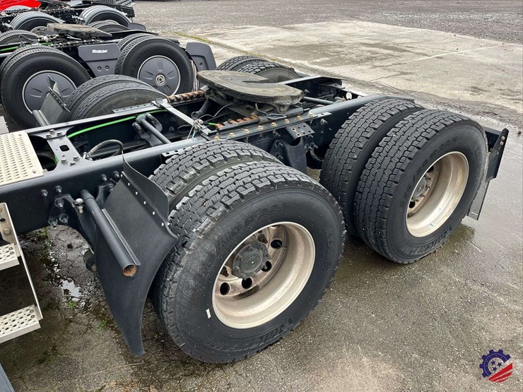 2019-international-lt-image-22