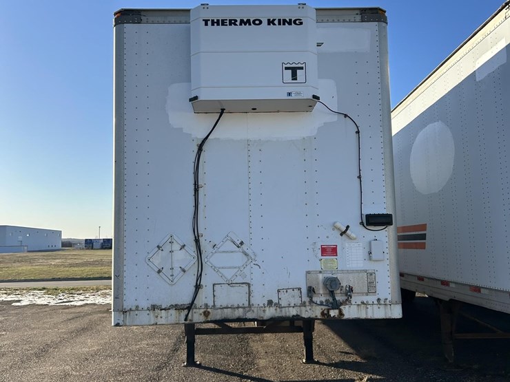 2011-strick-trailer-image-2