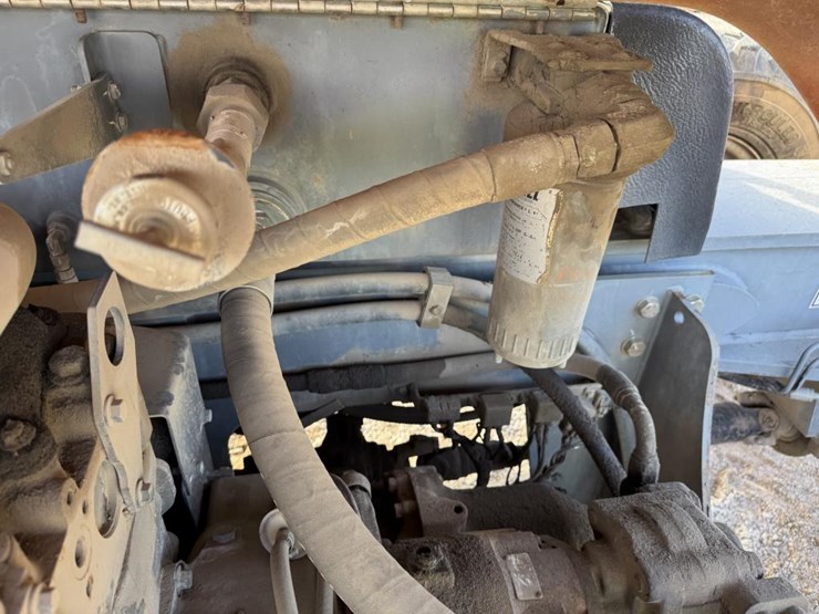 2006-jlg-g6-42a-image-39