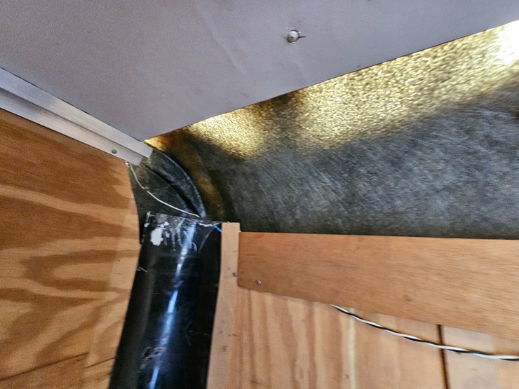 #21238-•-2003-20'-cargo-trailer-image-32