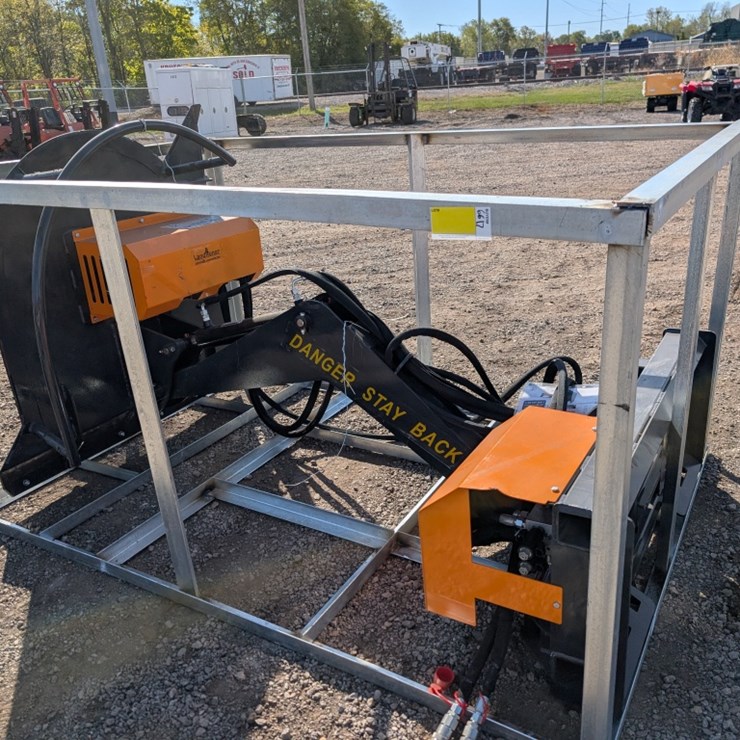 Landhonor Skid Steer Articulating Brush Cutter