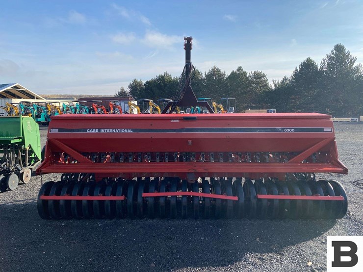 j.i.-case-6300-grain-drill-image-5