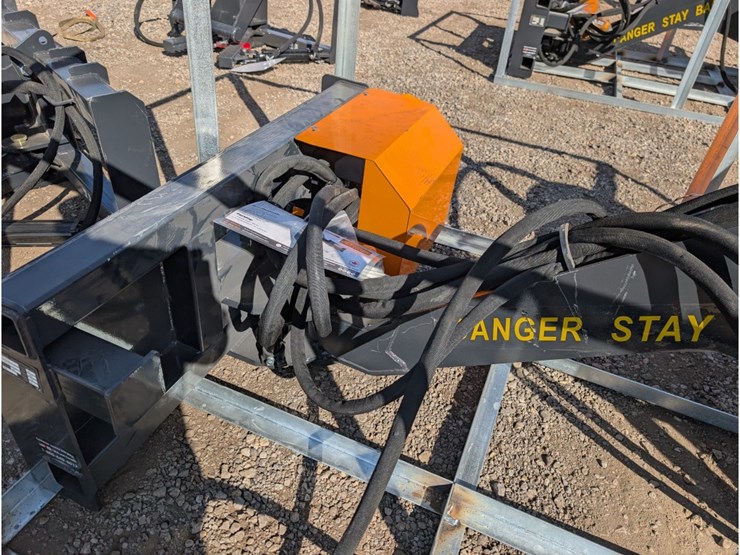 landhonor-skid-steer-articulating-brush-cutter-image-6