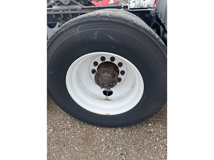 2019-international-lt-image-16