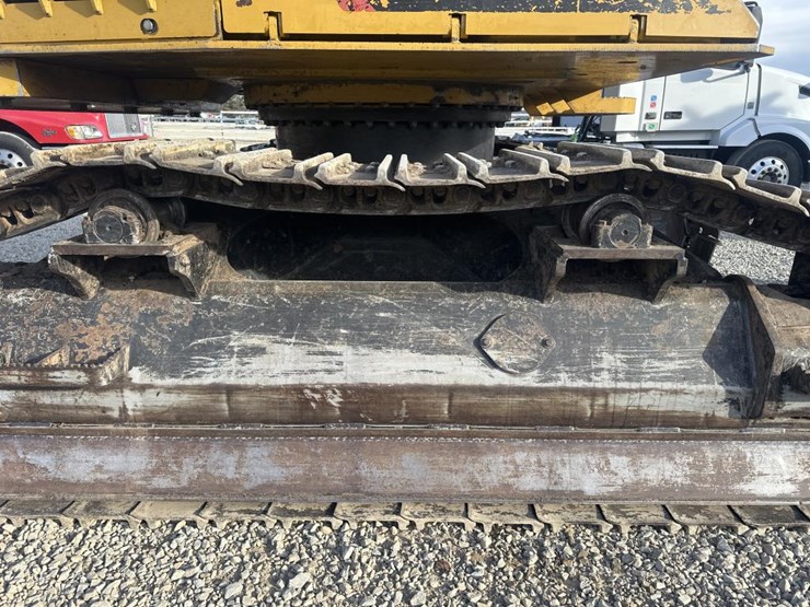 2016-caterpillar-501-hd-image-77