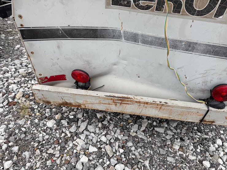 #22619-•-1994-leroi-185-portable-air-compressor-3272x209-6/94-image-20