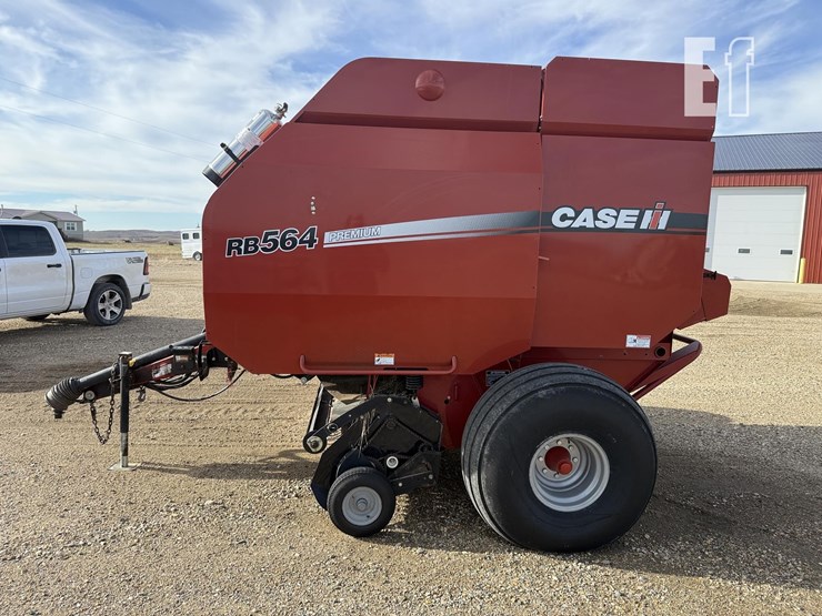 2013-case-ih-rb564-image-4