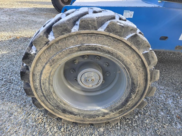 2007-genie-s85-image-47