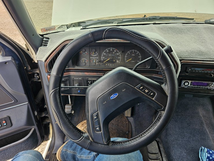 1989-ford-bronco-image-37