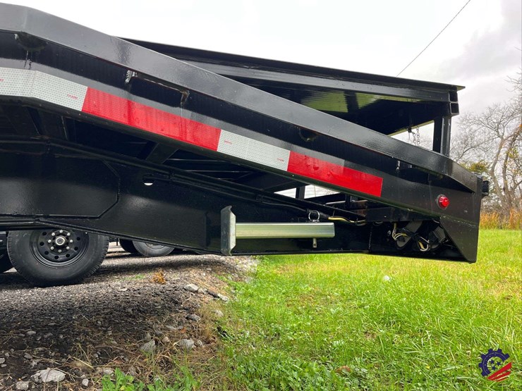 new-2024-belmont-t/a-24’-flatbed-gooseneck-trailer-image-12