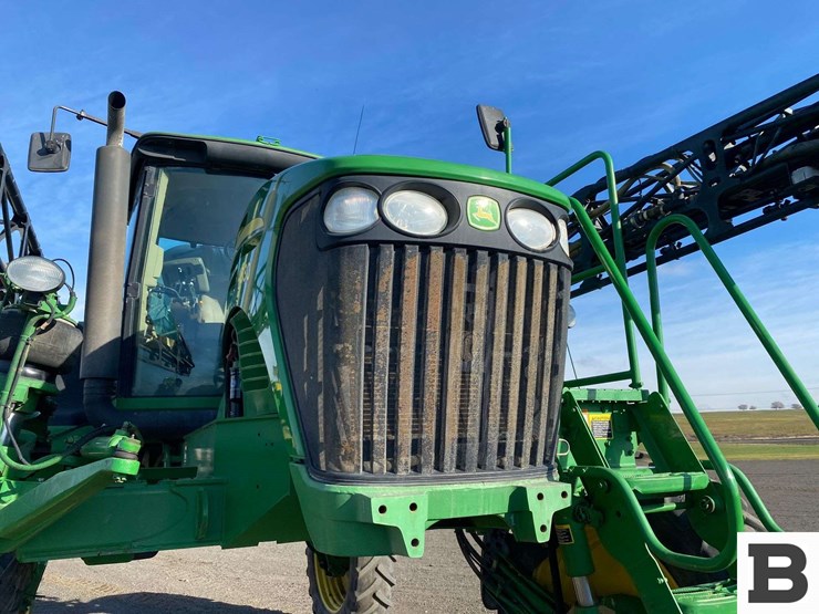 2013-john-deere-4830-image-9