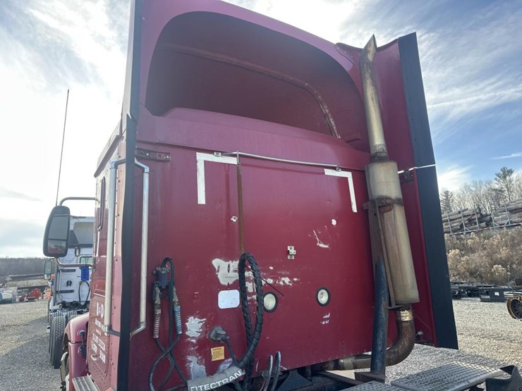 2000-international-9200i-image-15