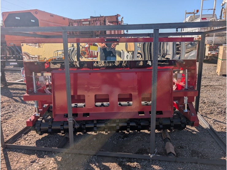 agt-skid-steer/3-point-seed-drill-image-2