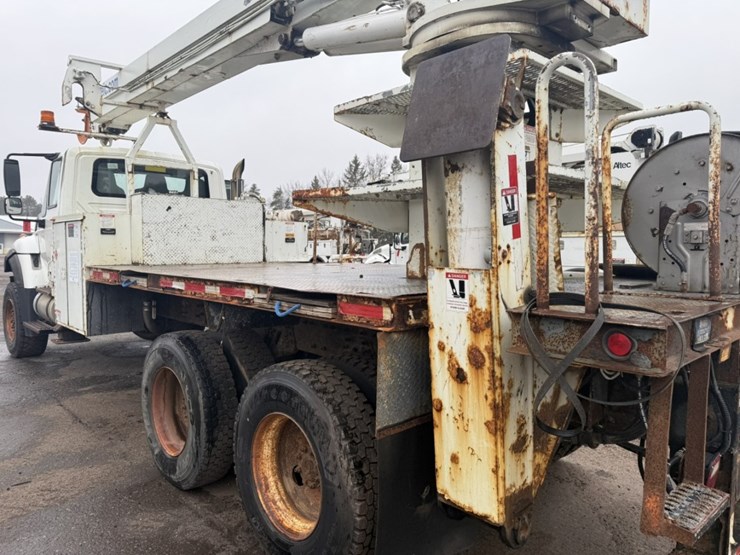 2002-international-7400-image-26