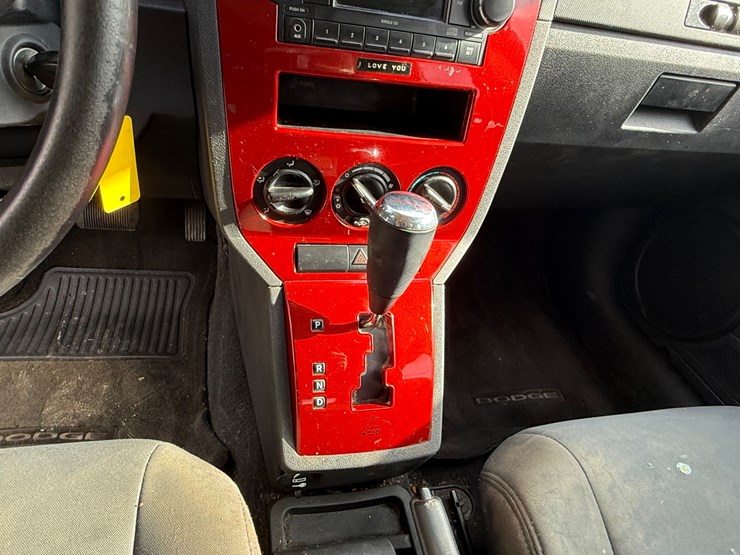 2008-dodge-caliber-image-26