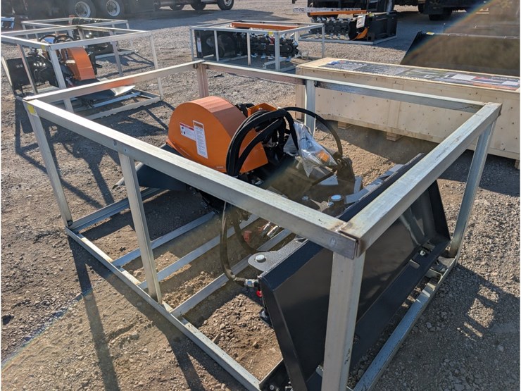 wolverine-skid-steer-stump-grinder-image-8