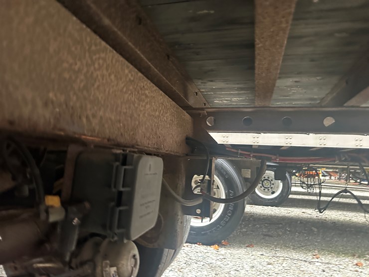 2007-utility-van-image-18