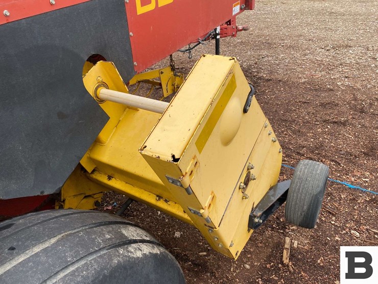 2002-new-holland-bb900-image-39