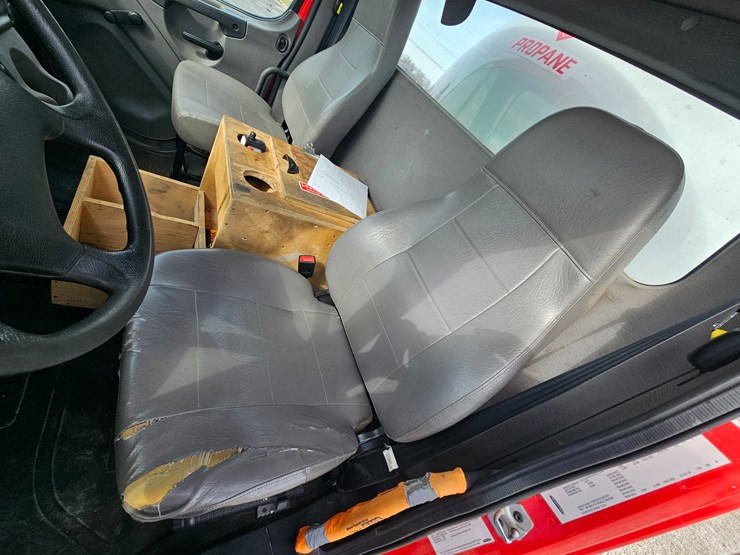 2018-freightliner-s2g-image-49