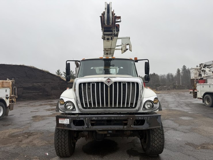 2002-international-7400-image-9