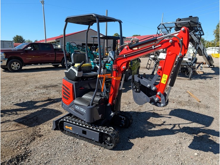 cfg-mx15rx-mini-excavator-w/-mechanical-thumb-image-2
