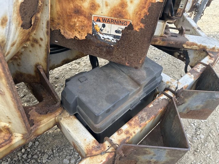 2015-altec-dc1317hp-image-42