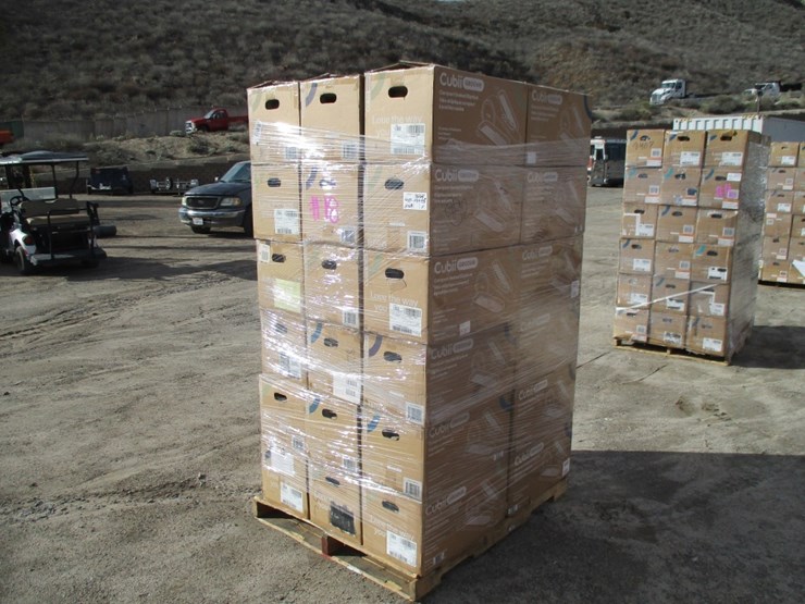 cubii-compact-seated-elliptical-exercise-machine,-image-2