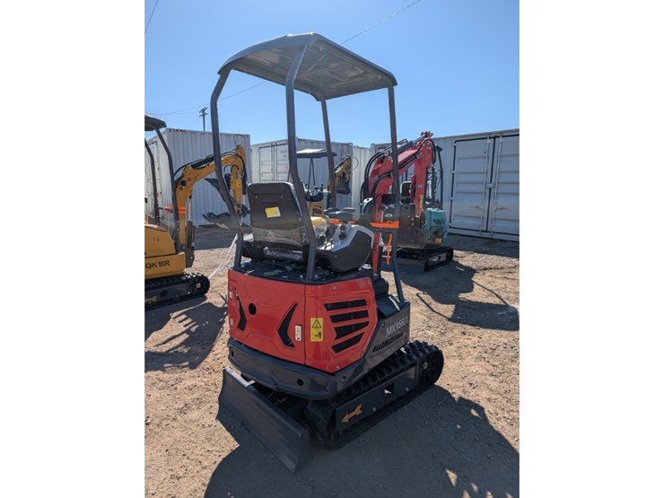 cfg-mx15rx-mini-excavator-w/-mechanical-thumb-image-4