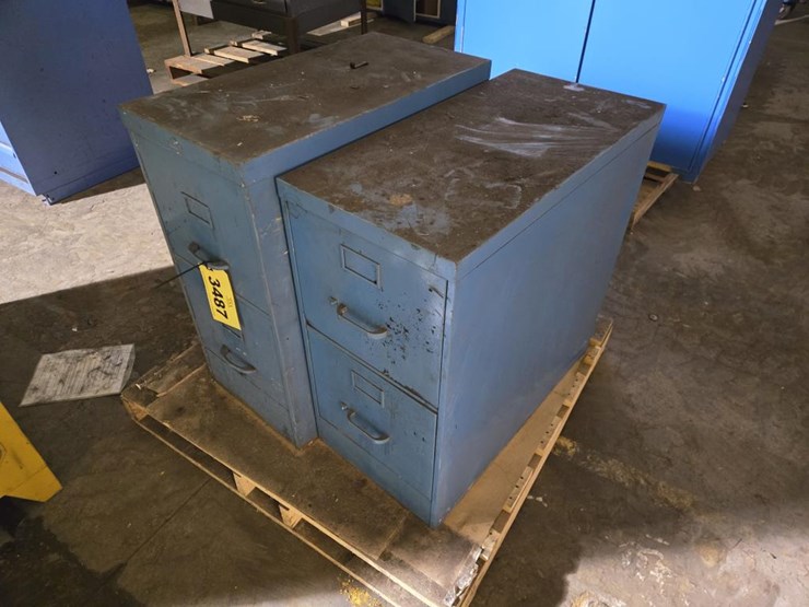#3487-•-(2)-approx.-15"x30"x29"-filing-cabinets-image-1