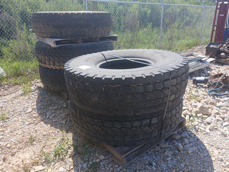 #20630-•-5--bridgestone-loader-tires-image-6