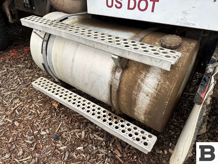 kenworth-t800-image-61