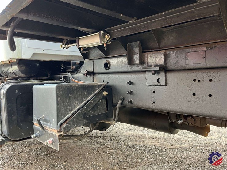 2000-sterling-l7500-image-19