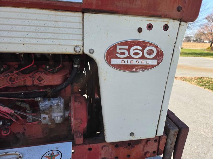 case-ih-560-image-41