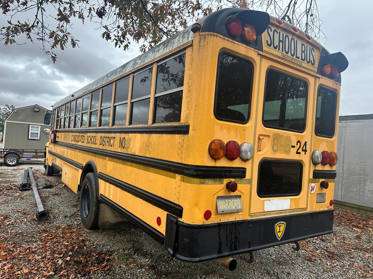 2005-international-pb105-image-4