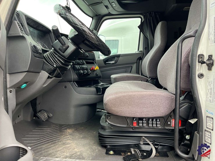 2019-international-lt-image-59