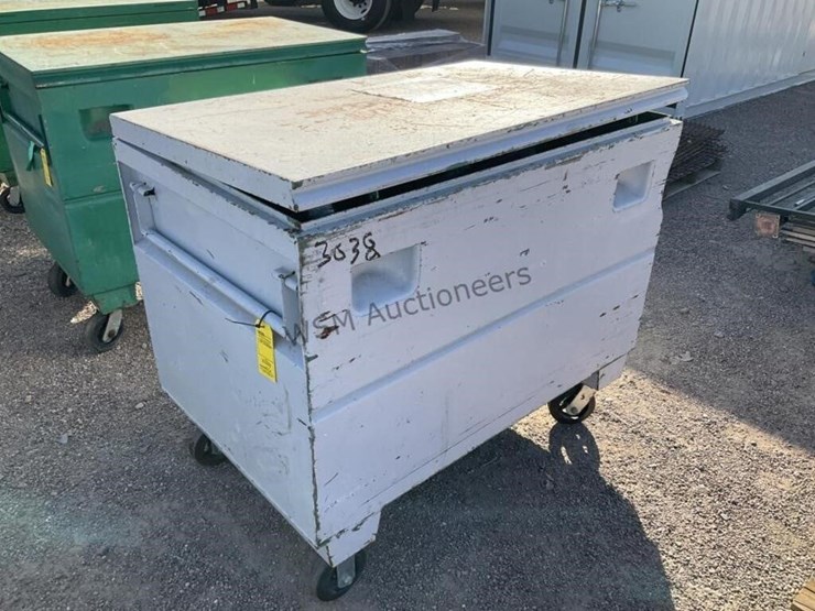 steel-job-box-w/-asst-tugger-parts-image-1